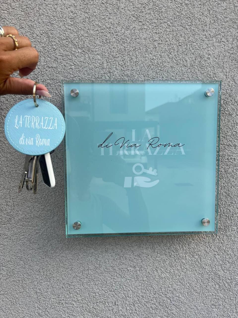 "La Terrazza Di Via Roma" Delta Del Po - Private Parking Appartement Porto Viro Buitenkant foto