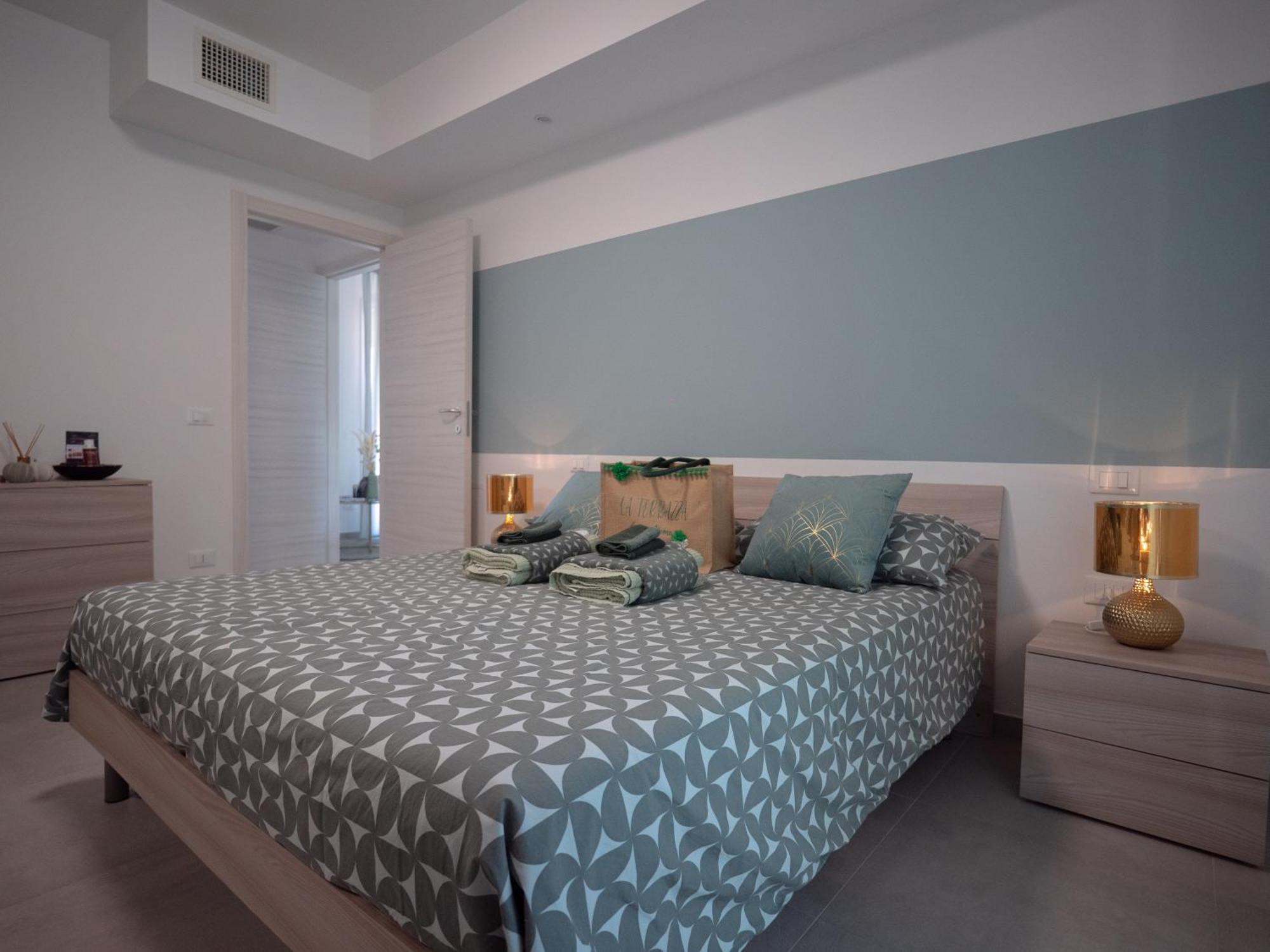 "La Terrazza Di Via Roma" Delta Del Po - Private Parking Appartement Porto Viro Buitenkant foto
