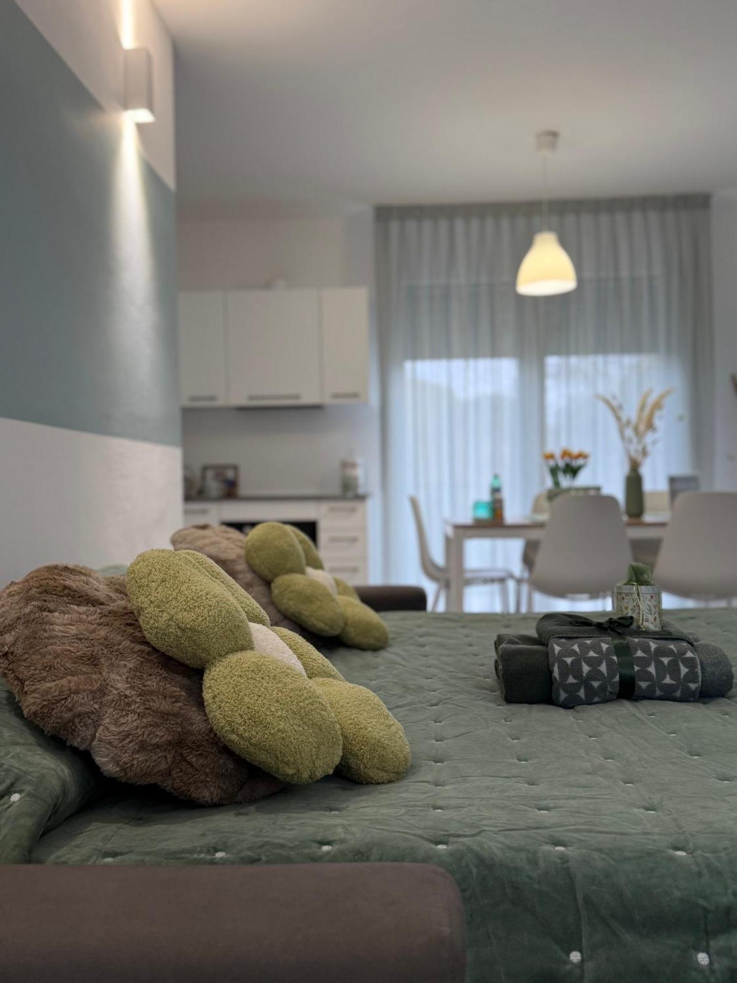 "La Terrazza Di Via Roma" Delta Del Po - Private Parking Appartement Porto Viro Buitenkant foto